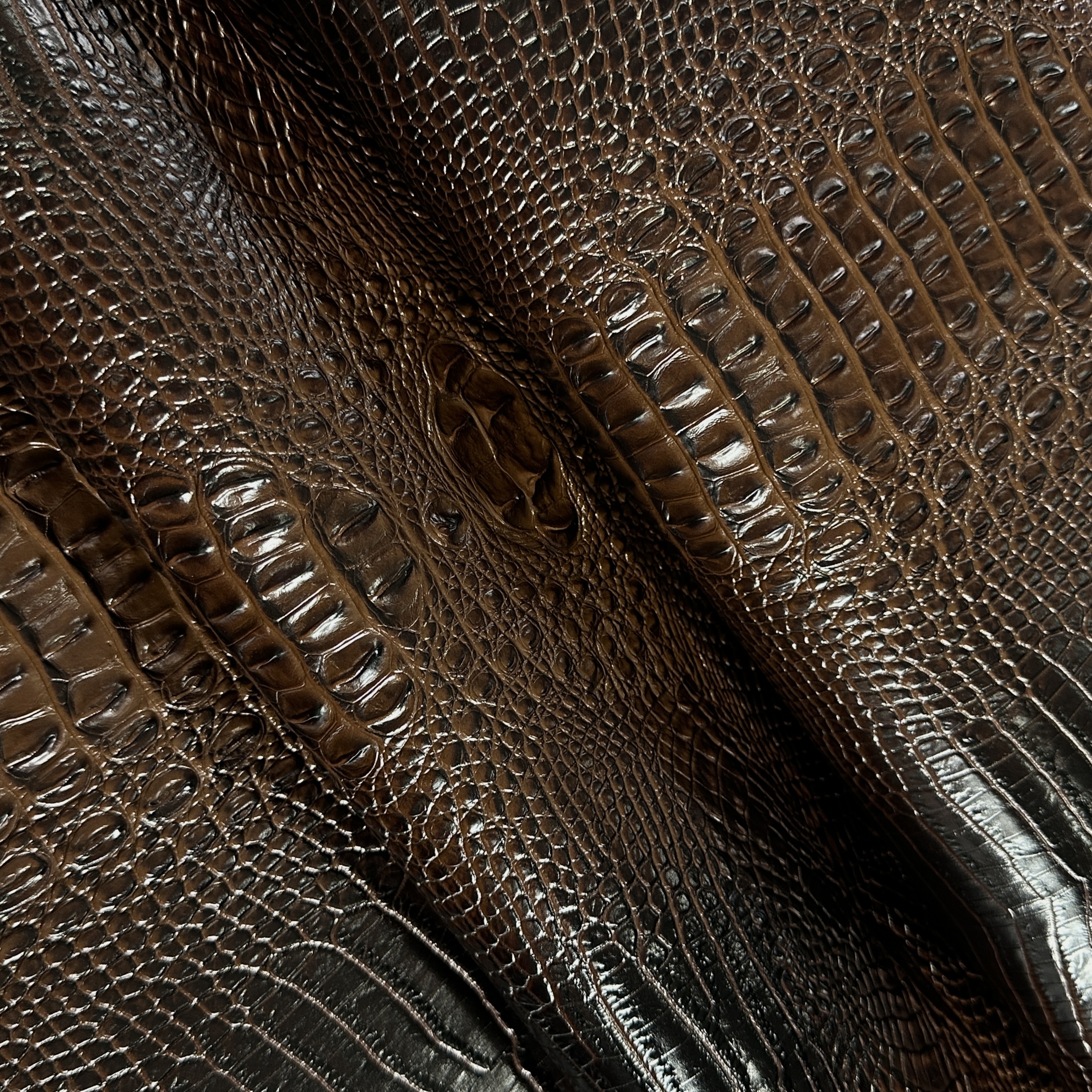 Искусственная кожа крокодил, коричевый
