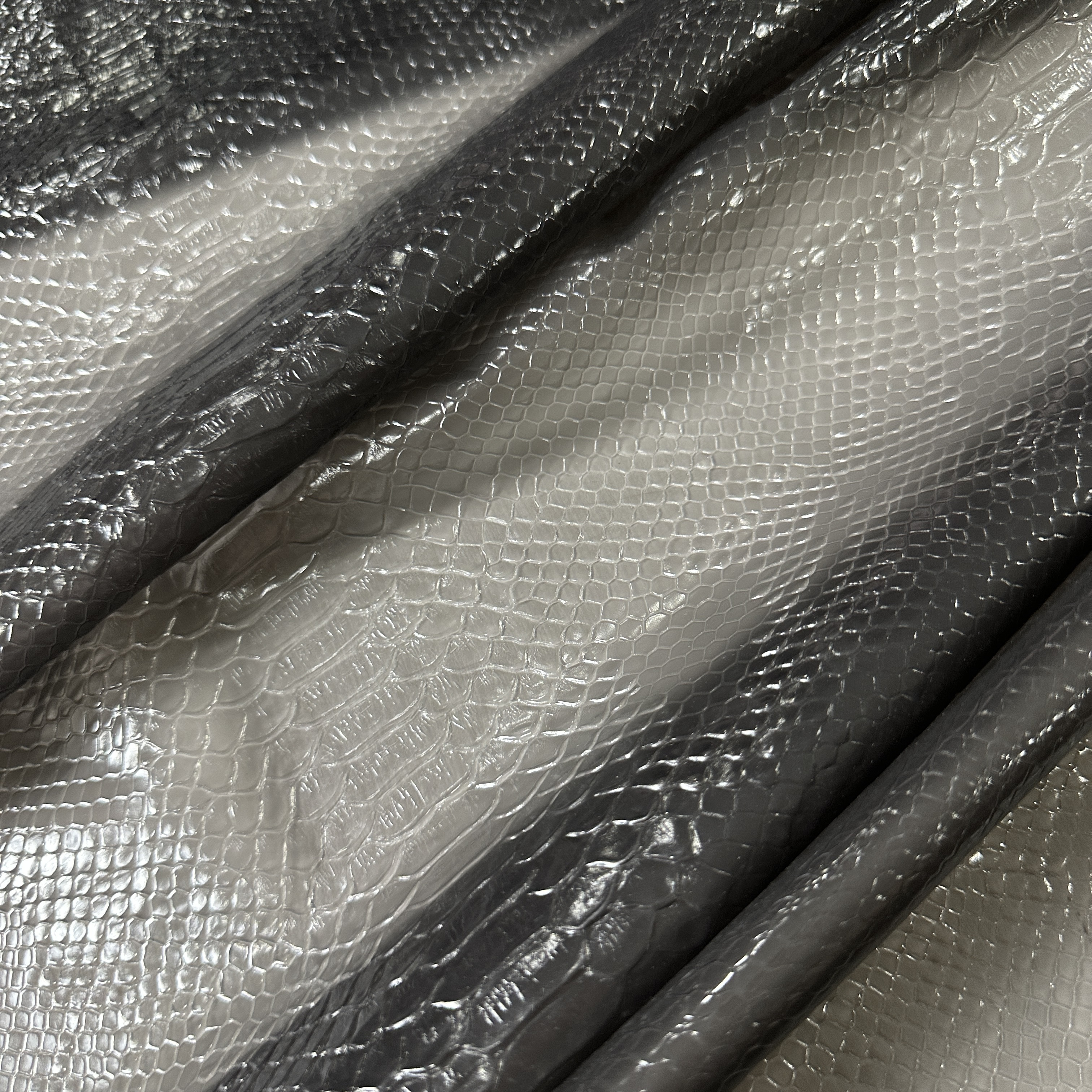 ТПУ пленка змея, черный