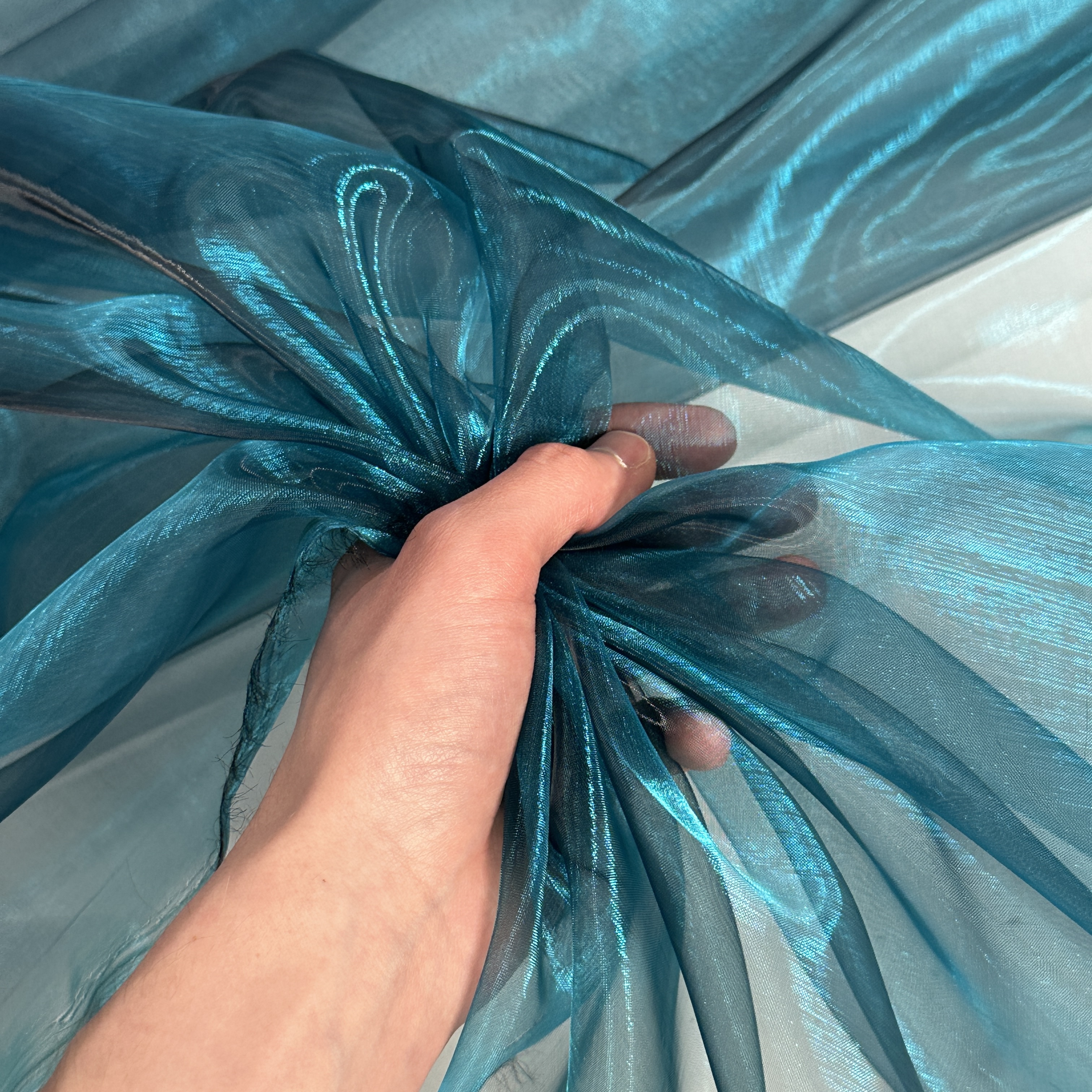 Органза, Electric Teal